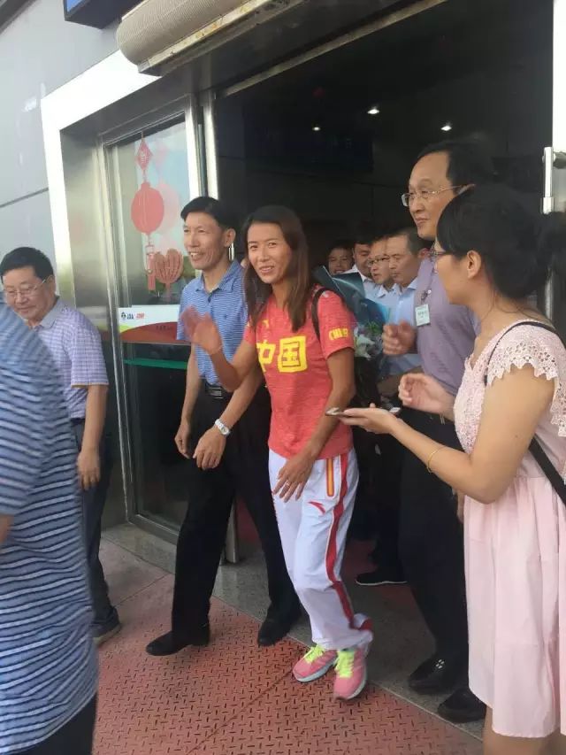 奥运竞走冠军2020_视频奥运精彩冠军竞走是真的吗_竞走奥运冠军精彩视频