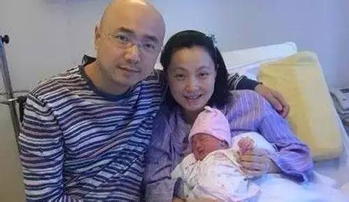 姜文文游泳冠军是哪一年_姜文获奖记录_姜涵文游泳