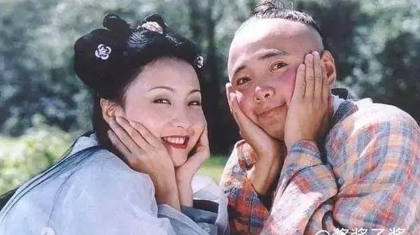 姜文游泳照_姜涵文游泳_姜文文游泳冠军是哪一年