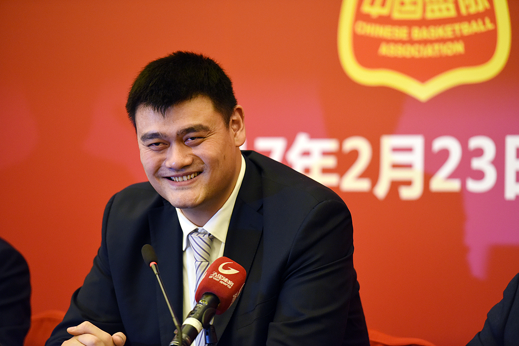 篮球冠军姚明介绍_姚明一共几次篮球冠军_篮球明星姚明全部比赛视频
