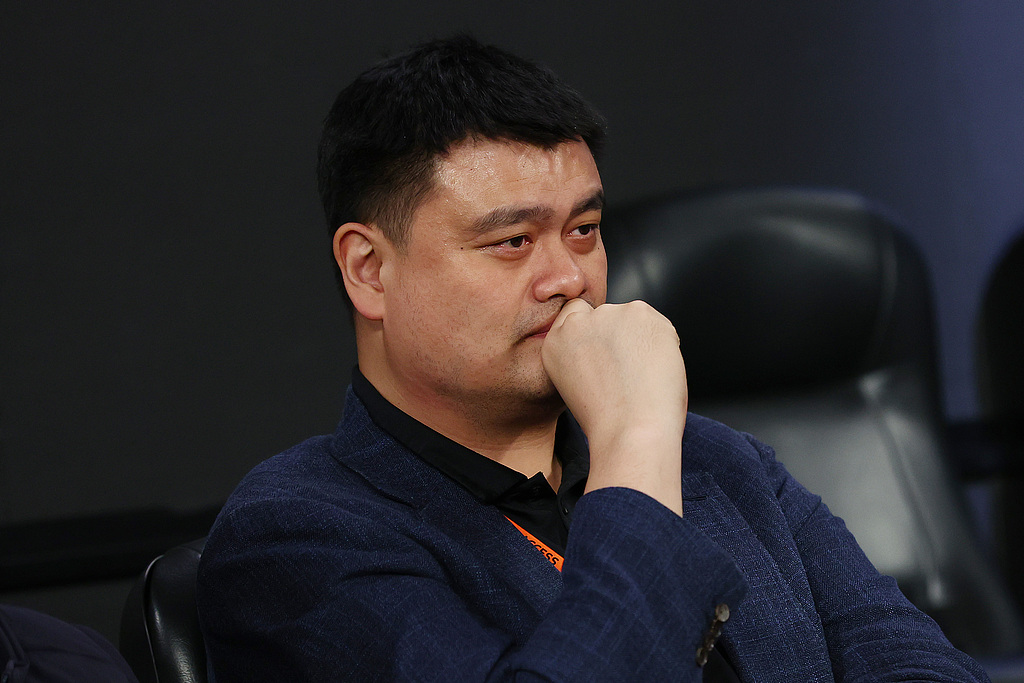 篮球冠军姚明介绍_姚明一共几次篮球冠军_篮球明星姚明全部比赛视频